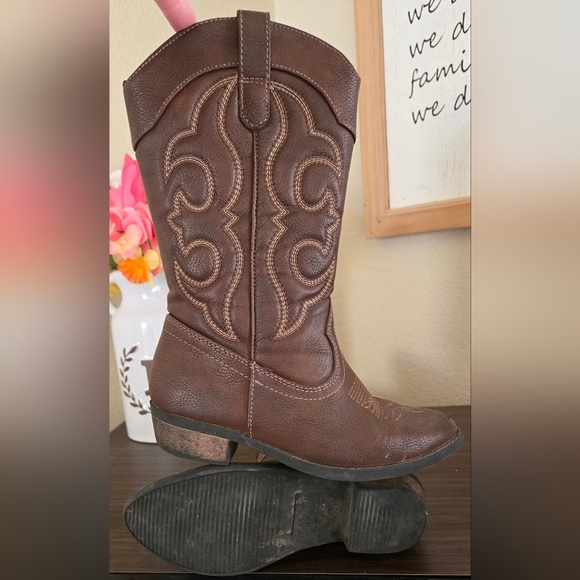 Brown Western-Style Montana Girls Boots - Picture 1 of 7